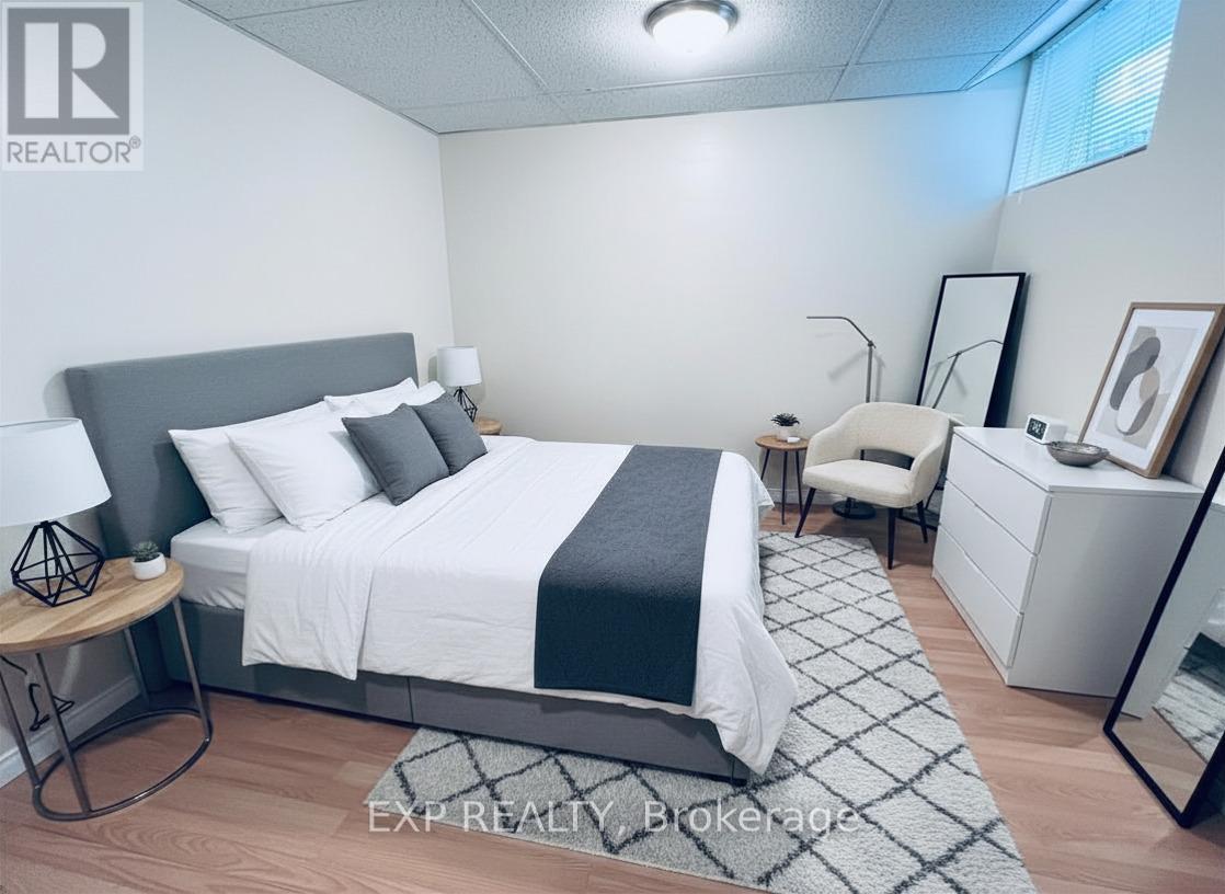 1741 Jobin Crescent, Ottawa, Ontario  K1J 1C4 - Photo 18 - X12956572