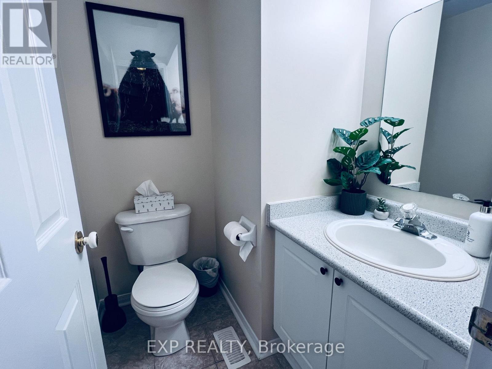 1741 Jobin Crescent, Ottawa, Ontario  K1J 1C4 - Photo 9 - X12956572