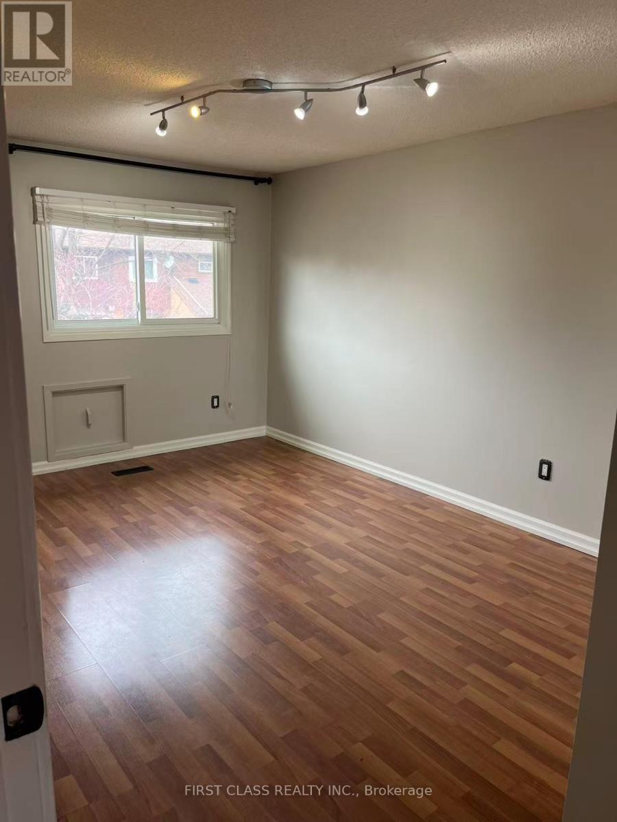 2222 Munn's Avenue, Oakville, Ontario  L6H 3M8 - Photo 13 - W12956562