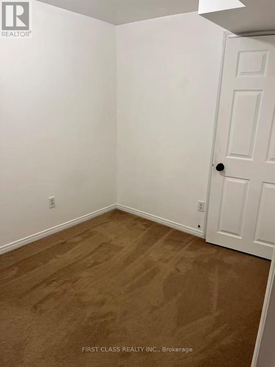 2222 Munn's Avenue, Oakville, Ontario  L6H 3M8 - Photo 20 - W12956562