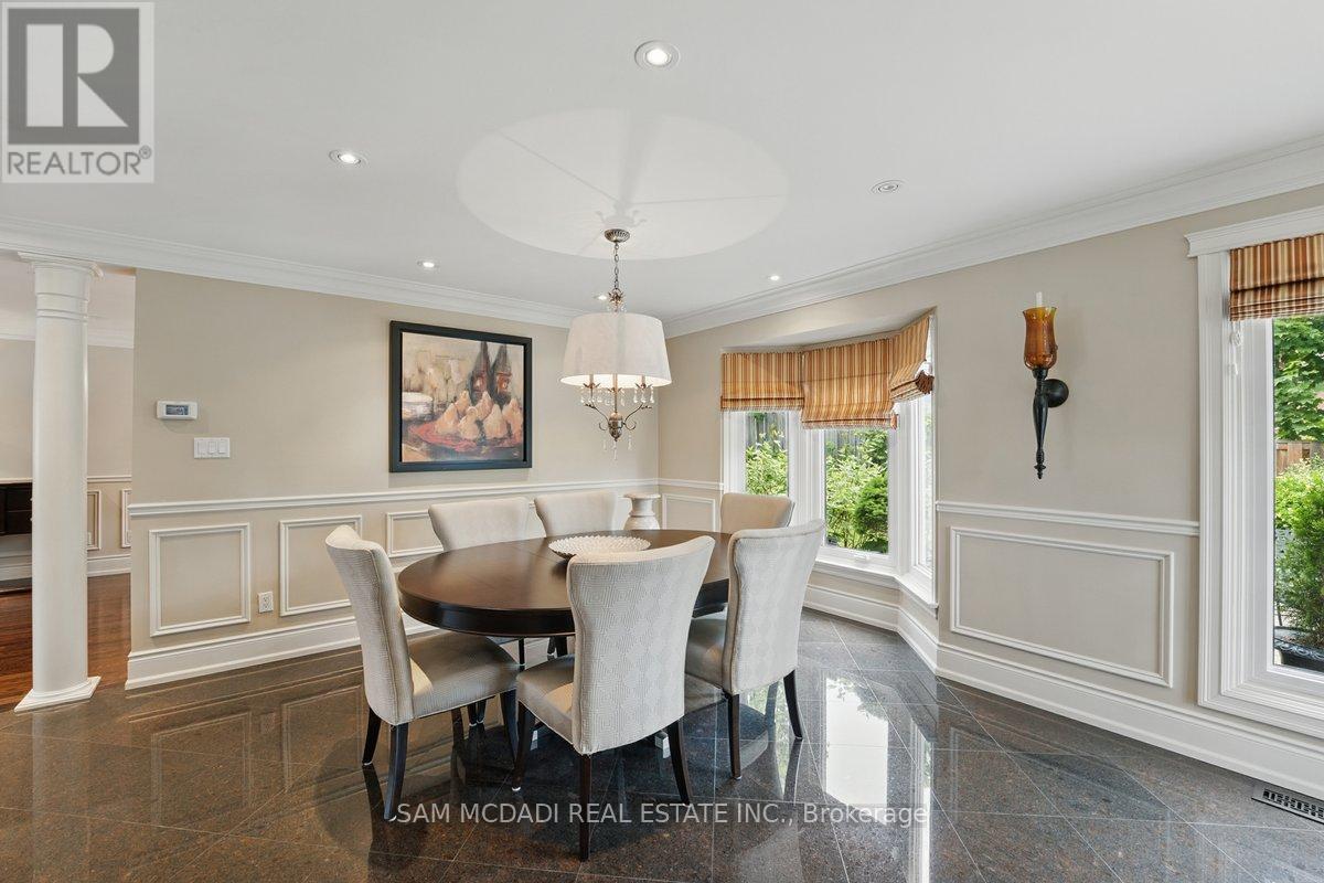 215 Anastasia Terrace, Mississauga, Ontario  L5B 3A5 - Photo 10 - W12956566