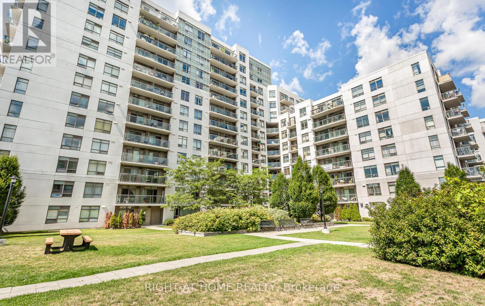 1115 - 812 Lansdowne Avenue, Toronto, Ontario  M6H 4K5 - Photo 28 - W12956570