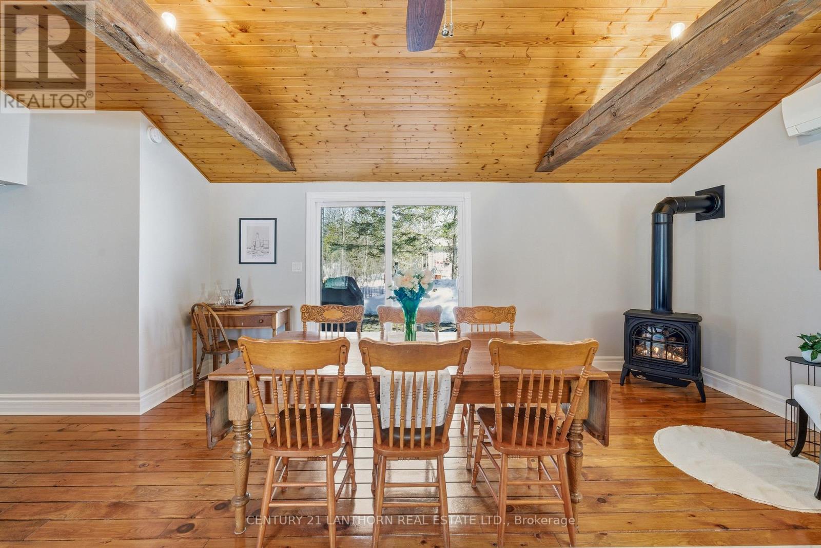 1647 County 10 Road, Prince Edward County, Ontario  K0K 1P0 - Photo 12 - X12847556