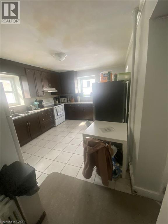 9 Waterloo Avenue, Guelph, Ontario  N1H 3H2 - Photo 3 - 40817601