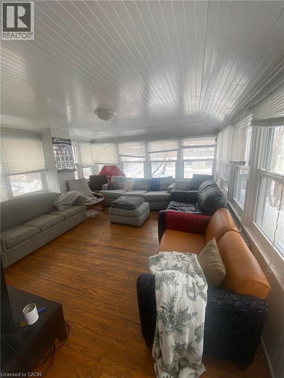 9 Waterloo Avenue, Guelph, Ontario  N1H 3H2 - Photo 15 - 40817601