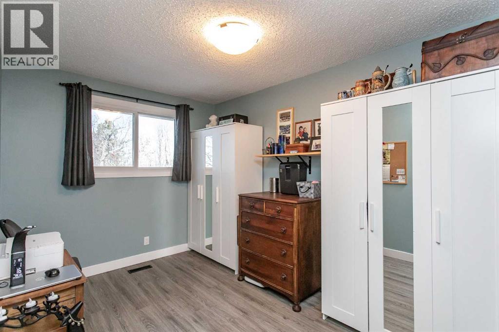 134 Westview Drive, Sylvan Lake, Alberta  T4S 1H5 - Photo 11 - A2298301