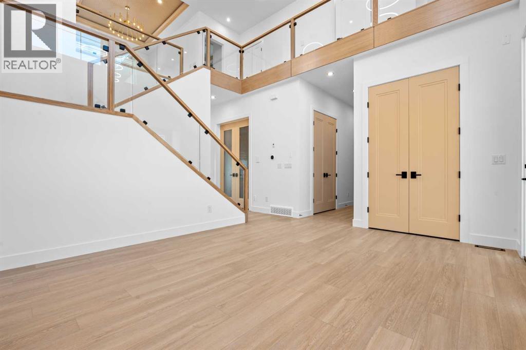 230 Royal Birch View Nw, Calgary, Alberta  T3G 5J8 - Photo 11 - A2288005