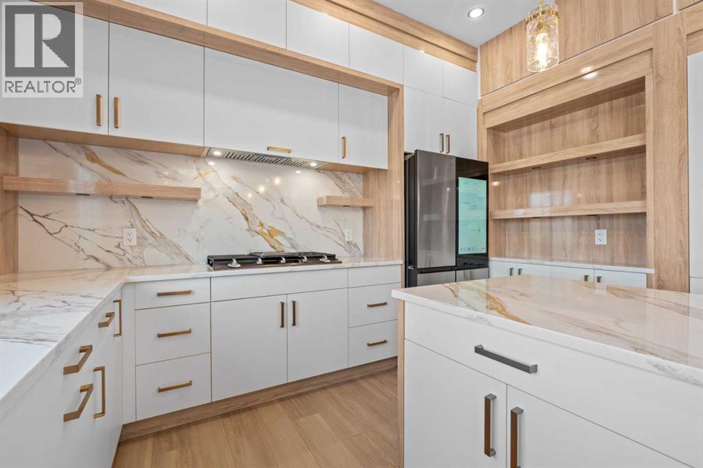 230 Royal Birch View Nw, Calgary, Alberta  T3G 5J8 - Photo 3 - A2288005