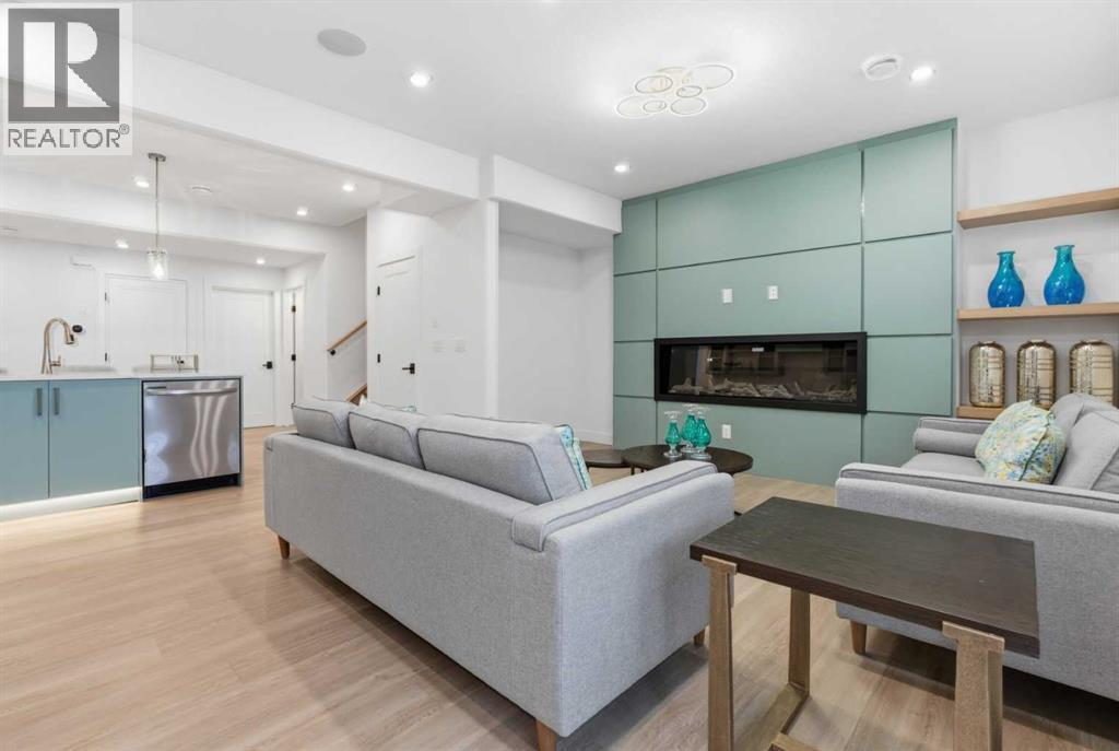 230 Royal Birch View Nw, Calgary, Alberta  T3G 5J8 - Photo 31 - A2288005