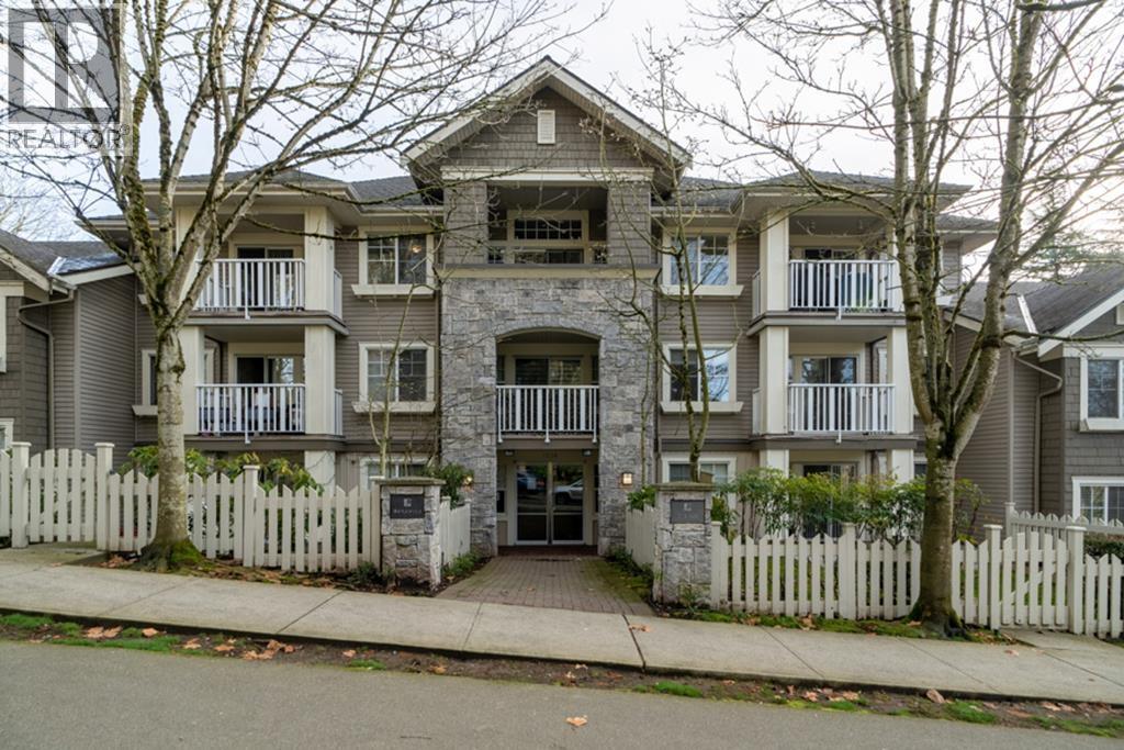 213 7330 SALISBURY AVENUE, Burnaby, British Columbia