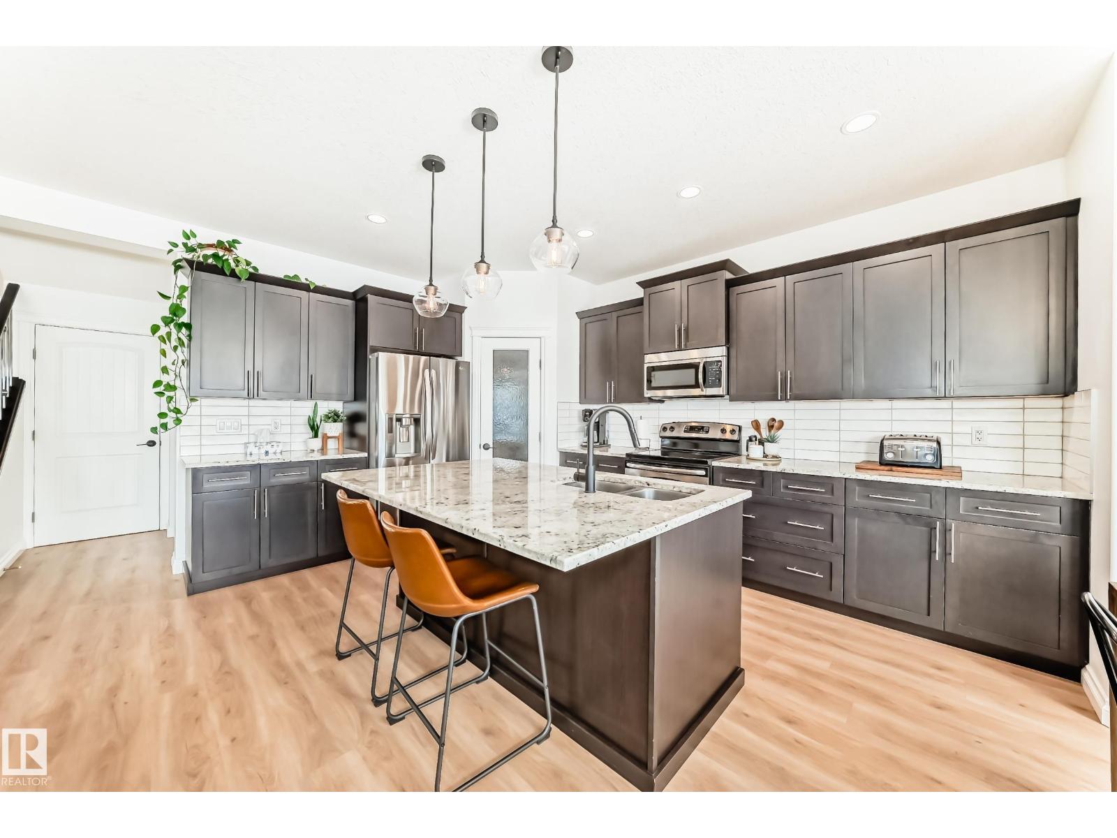 1 Governor Place, Spruce Grove, Alberta  T7X 0M2 - Photo 5 - E4480653