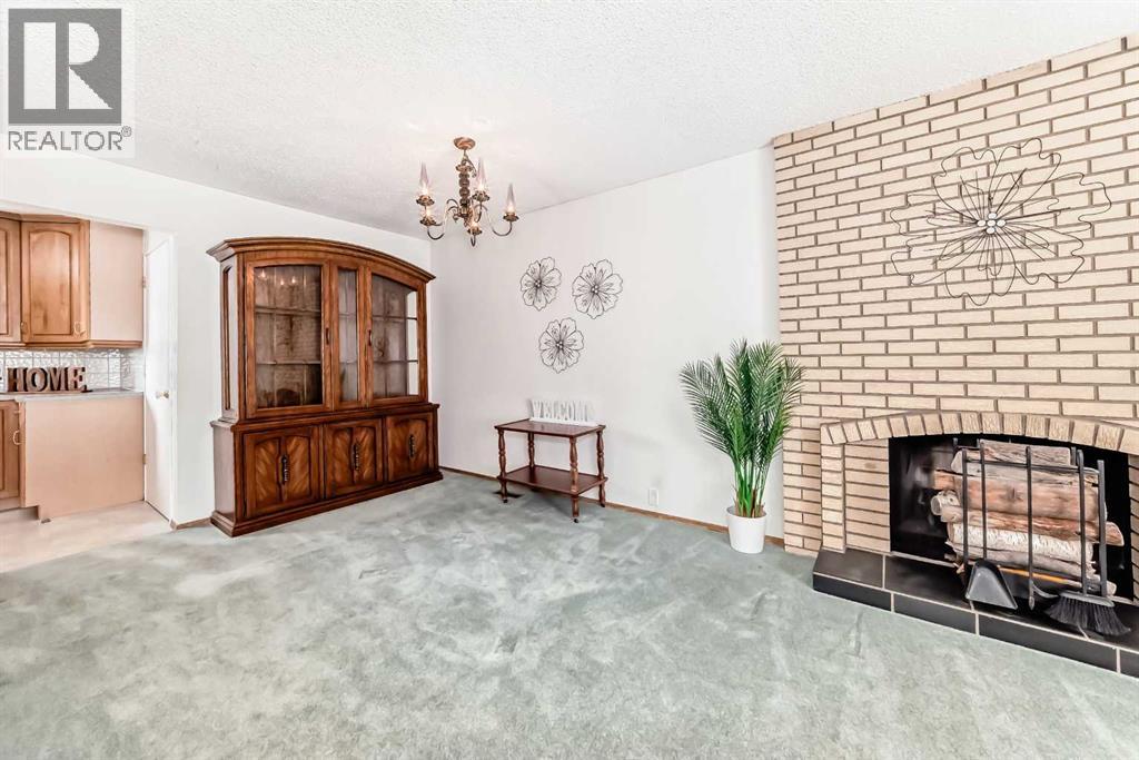 752 Cedarille Way SW, Calgary, Alberta  T2W 2G7 - Photo 15 - A2295915