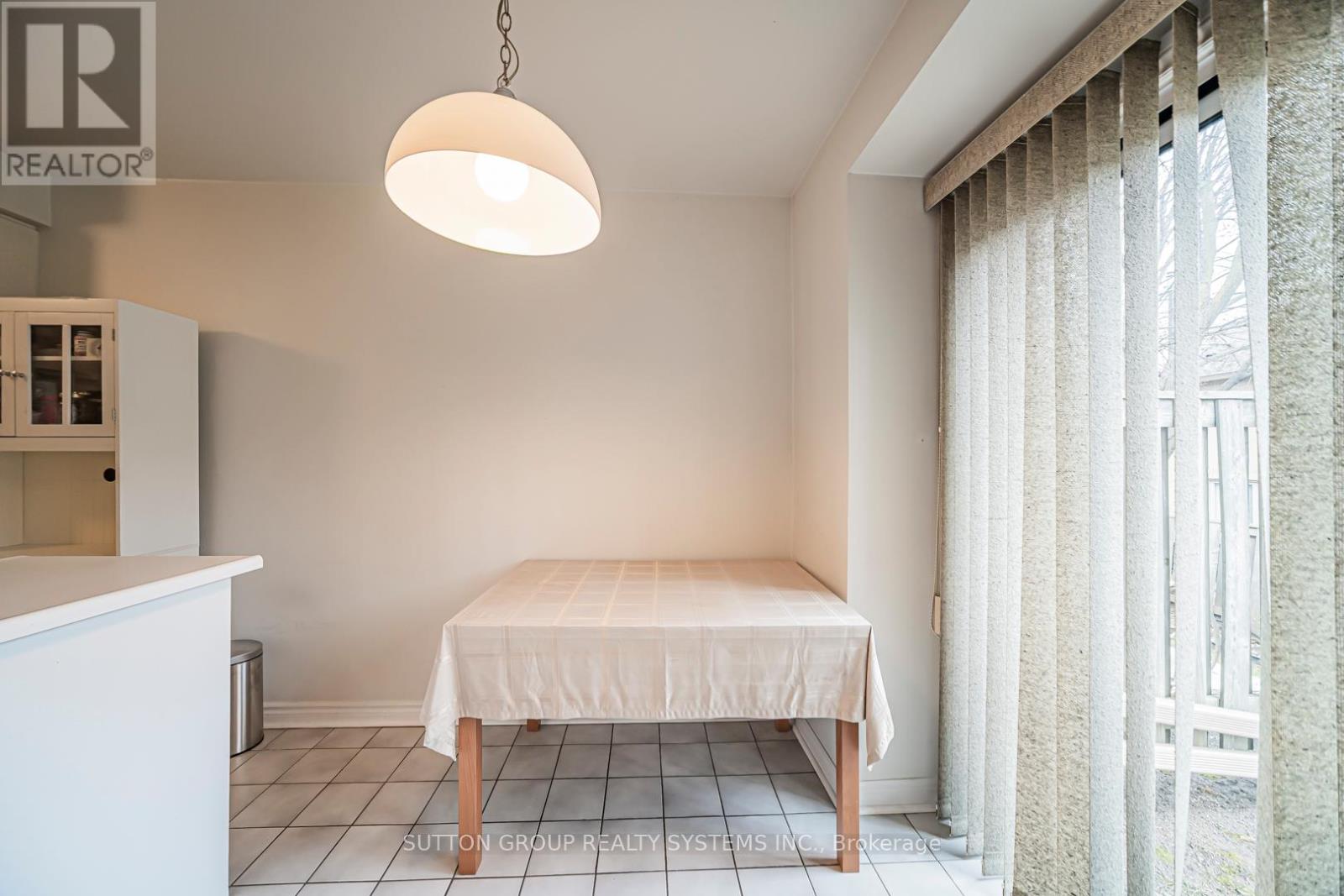 48 - 2275 Credit Valley Road, Mississauga, Ontario  L5M 4N5 - Photo 18 - W12956584