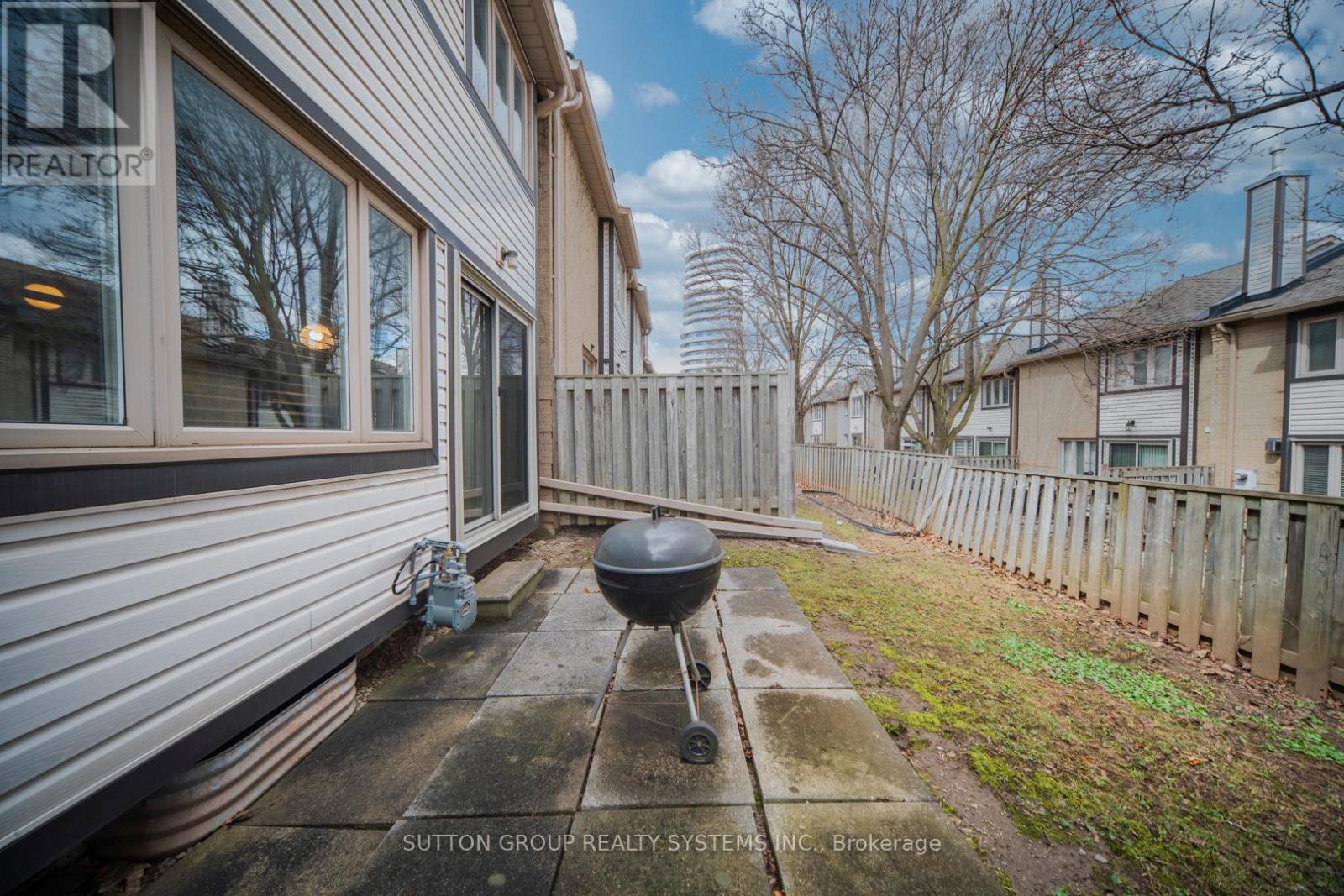 48 - 2275 Credit Valley Road, Mississauga, Ontario  L5M 4N5 - Photo 45 - W12956584