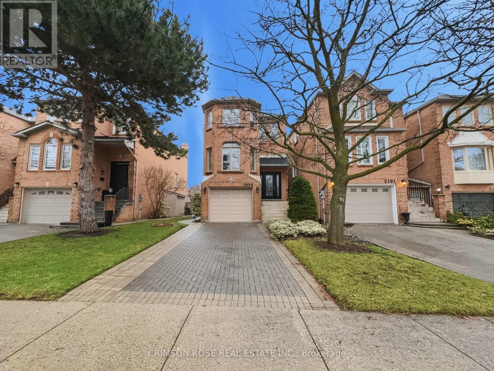 UPPER - 2099 BLACKSMITH LANE, Oakville, Ontario