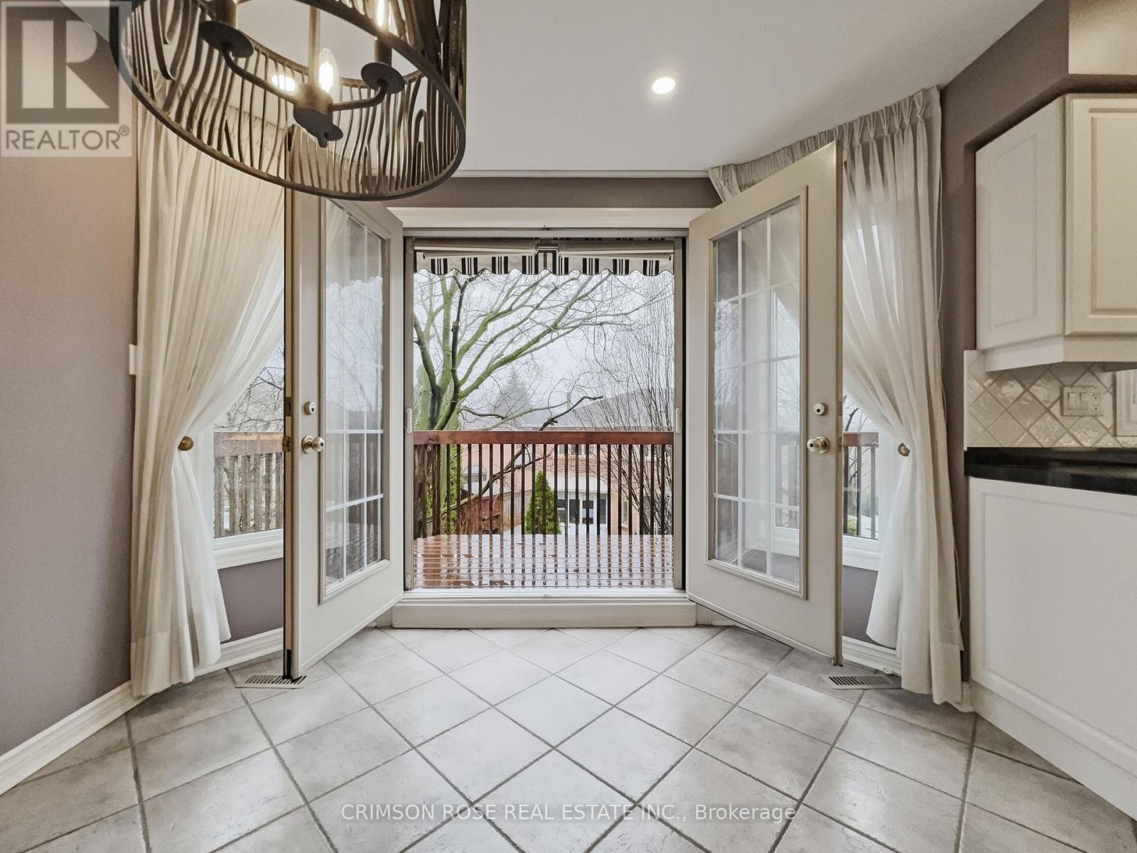 Upper - 2099 Blacksmith Lane, Oakville, Ontario  L6M 3A3 - Photo 25 - W12956586