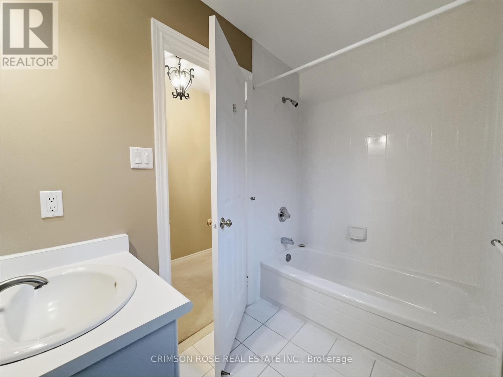 Upper - 2099 Blacksmith Lane, Oakville, Ontario  L6M 3A3 - Photo 34 - W12956586