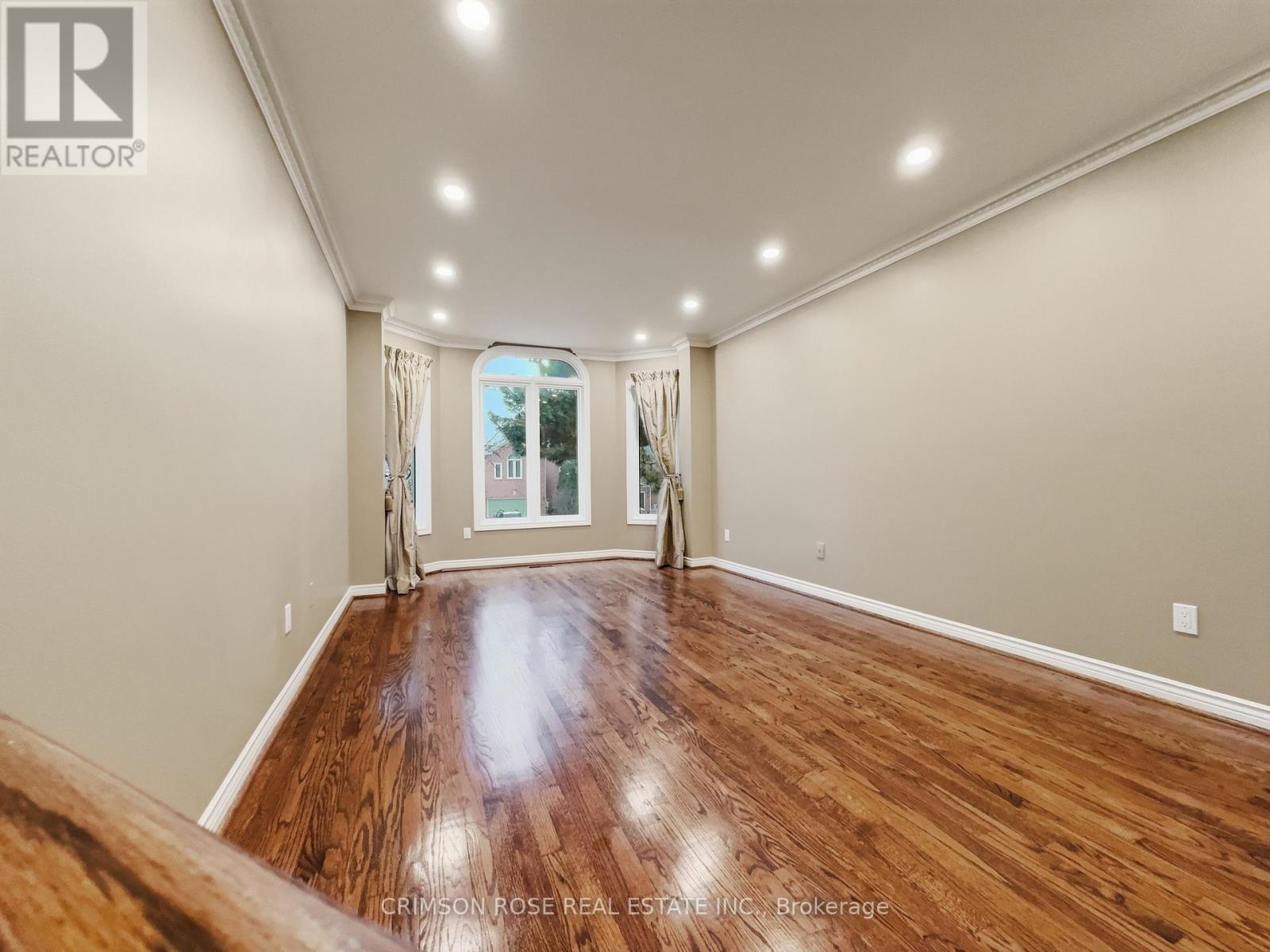 Upper - 2099 Blacksmith Lane, Oakville, Ontario  L6M 3A3 - Photo 8 - W12956586