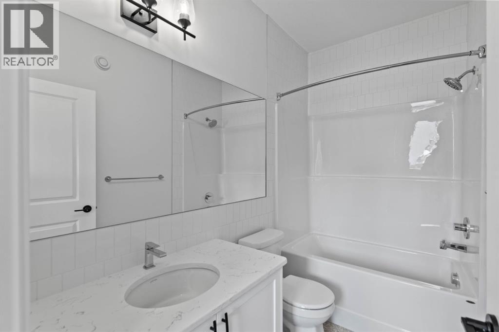 231 Vista Road, Crossfield, Alberta  T0M 0S0 - Photo 17 - A2298496