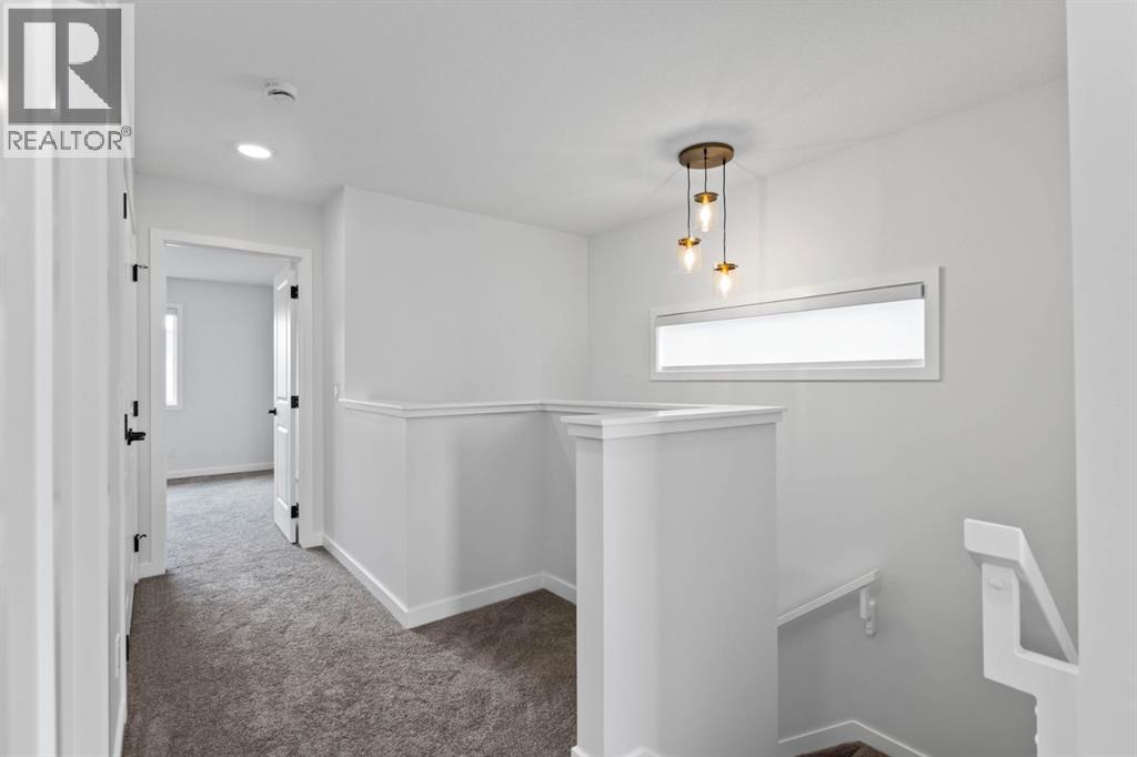 231 Vista Road, Crossfield, Alberta  T0M 0S0 - Photo 18 - A2298496