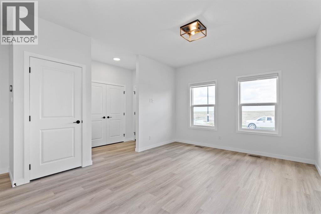 231 Vista Road, Crossfield, Alberta  T0M 0S0 - Photo 5 - A2298496