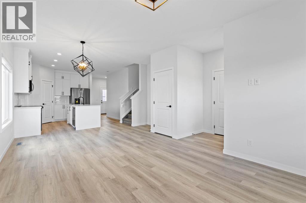 231 Vista Road, Crossfield, Alberta  T0M 0S0 - Photo 7 - A2298496