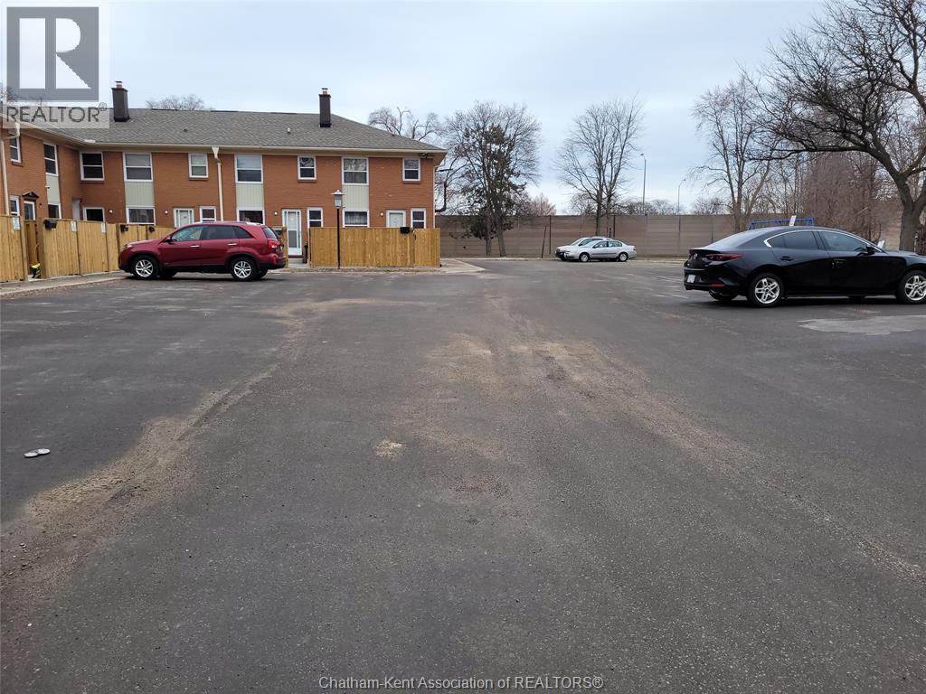 834 Exmouth Street Unit# 21, Sarnia, Ontario  N7T 5R2 - Photo 24 - 26005844