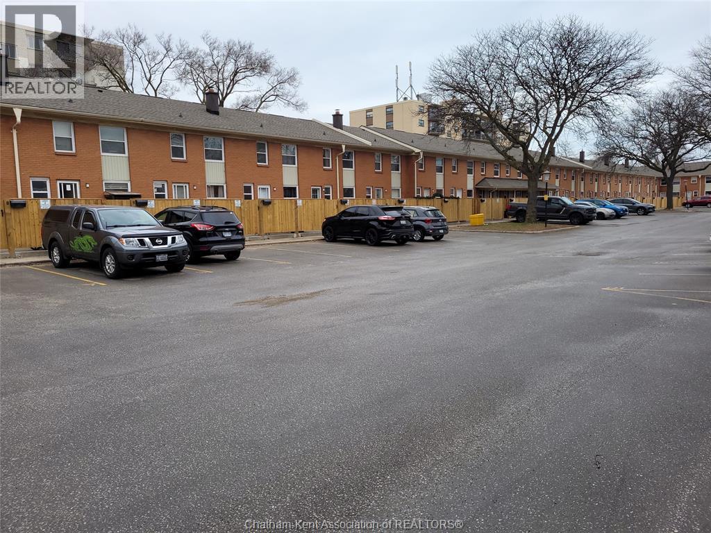 834 Exmouth Street Unit# 21, Sarnia, Ontario  N7T 5R2 - Photo 2 - 26005844