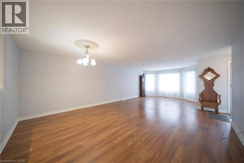 11 Falls Crescent, Simcoe, Ontario  N3Y 5K5 - Photo 6 - 40806455