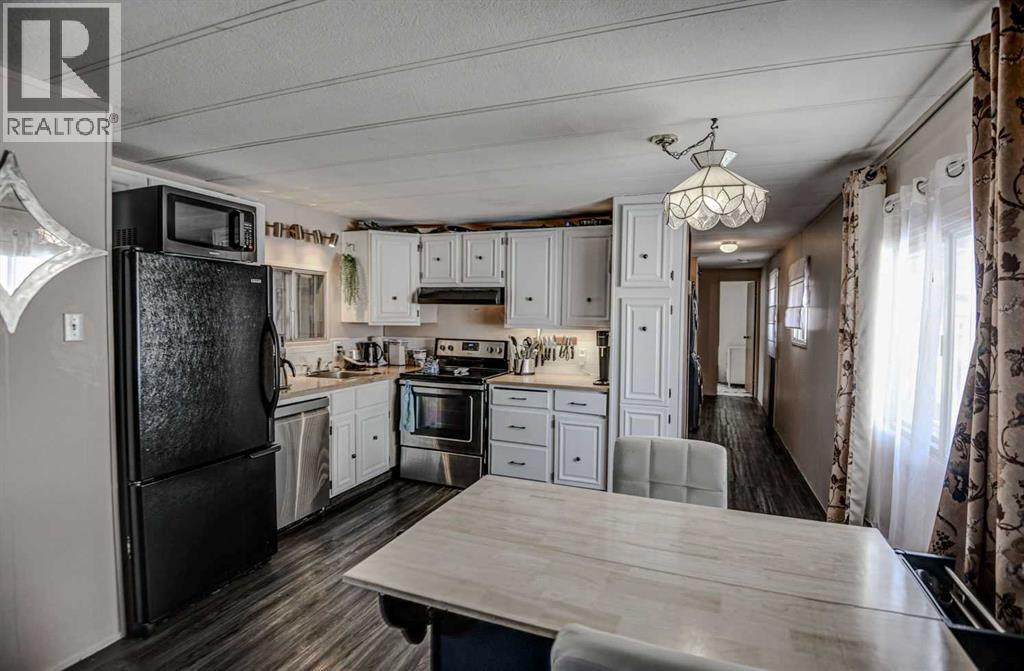 362, 3223 83 Street NW, Calgary, Alberta  T3B 5N9 - Photo 6 - A2299003