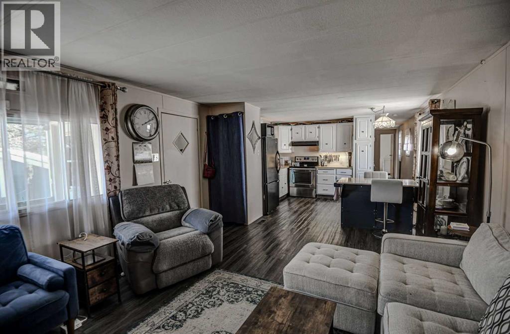 362, 3223 83 Street NW, Calgary, Alberta  T3B 5N9 - Photo 4 - A2299003