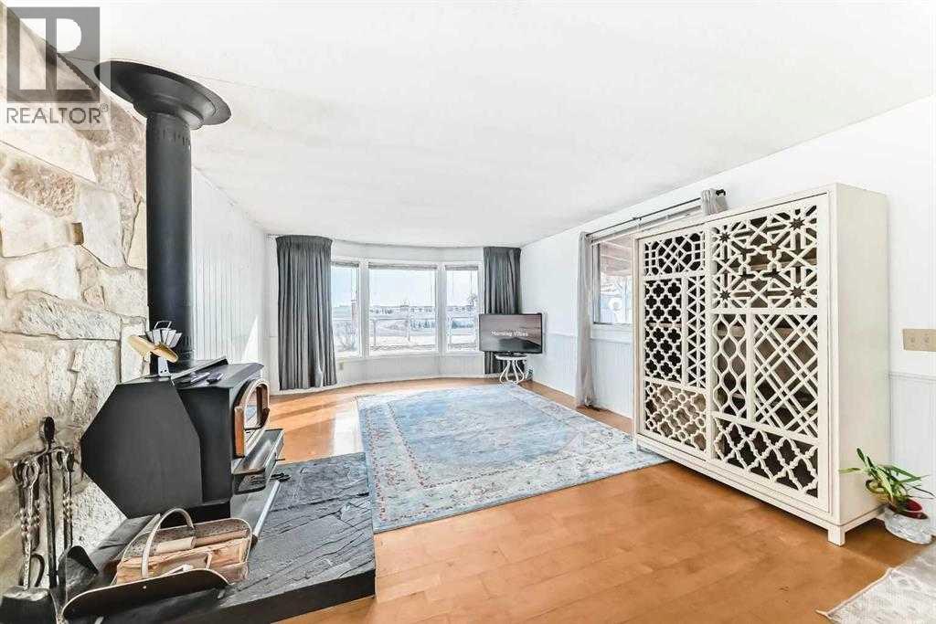 93 Huntstrom Drive NE, Calgary, Alberta