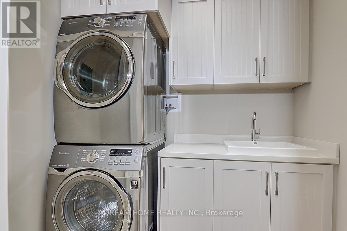 225 Dunforest Avenue, Toronto, Ontario  M2N 4J6 - Photo 33 - C12956594