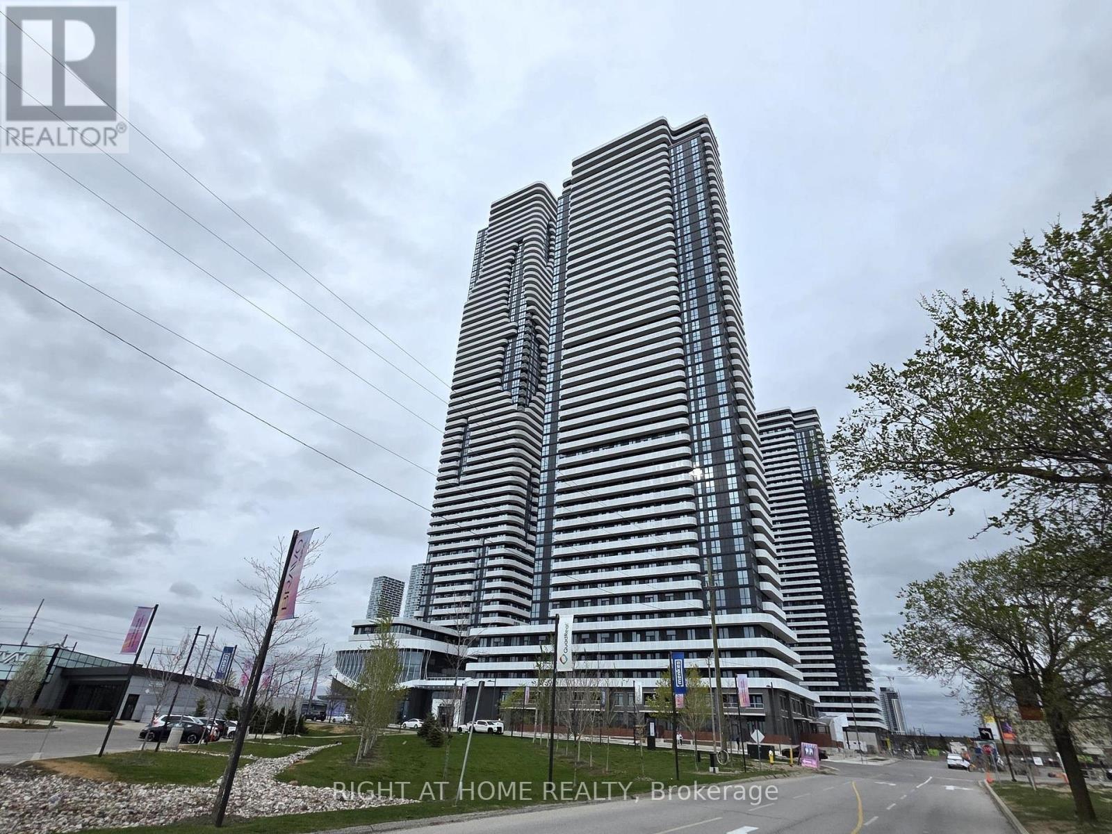 3310 - 195 COMMERCE STREET, Vaughan, Ontario