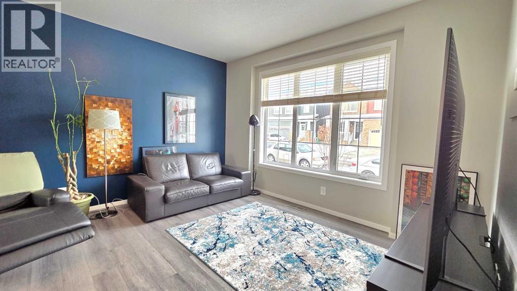 292 Yorkville Road Sw, Calgary, Alberta  T2X 4X4 - Photo 3 - A2298249