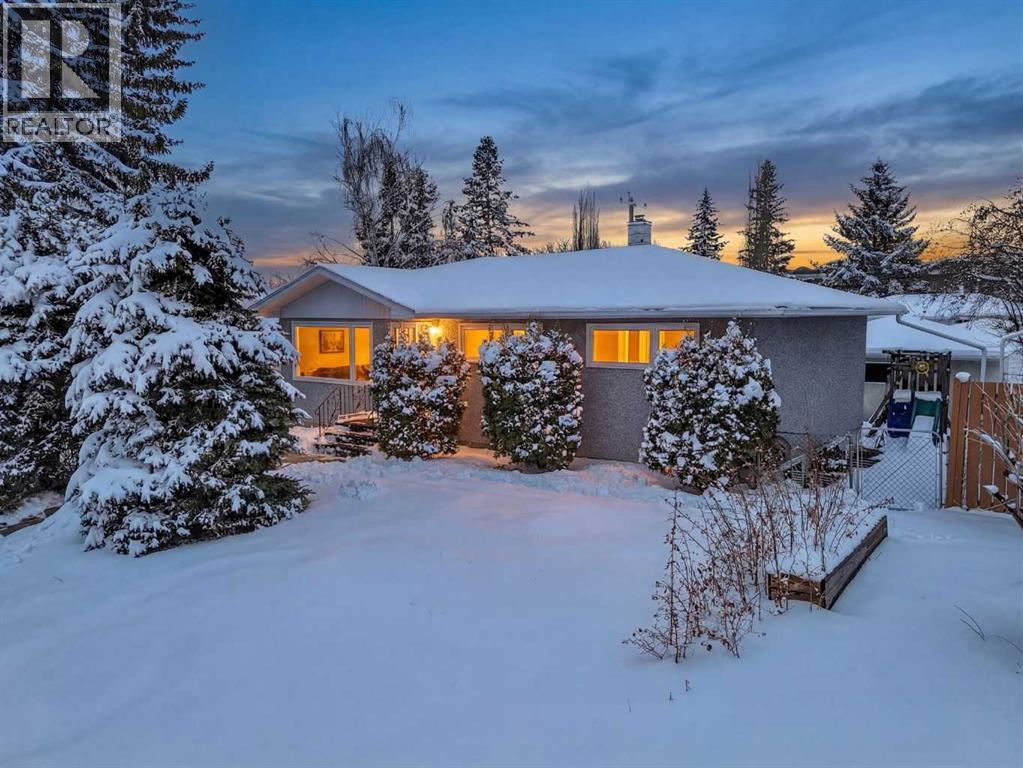 23 Hyslop Drive Sw, Calgary, Alberta  T2V 3A2 - Photo 1 - A2298506