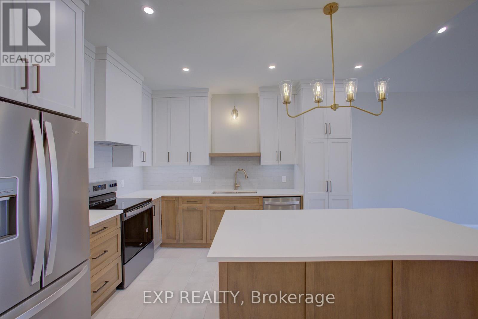 91 Bedell Drive, Mapleton, Ontario  N0G 1P0 - Photo 10 - X12956608