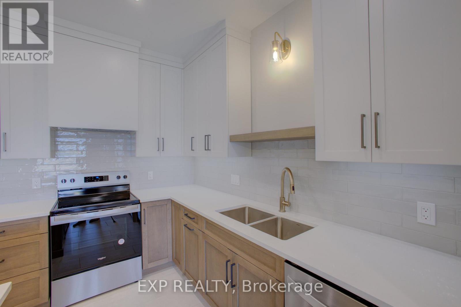 91 Bedell Drive, Mapleton, Ontario  N0G 1P0 - Photo 13 - X12956608