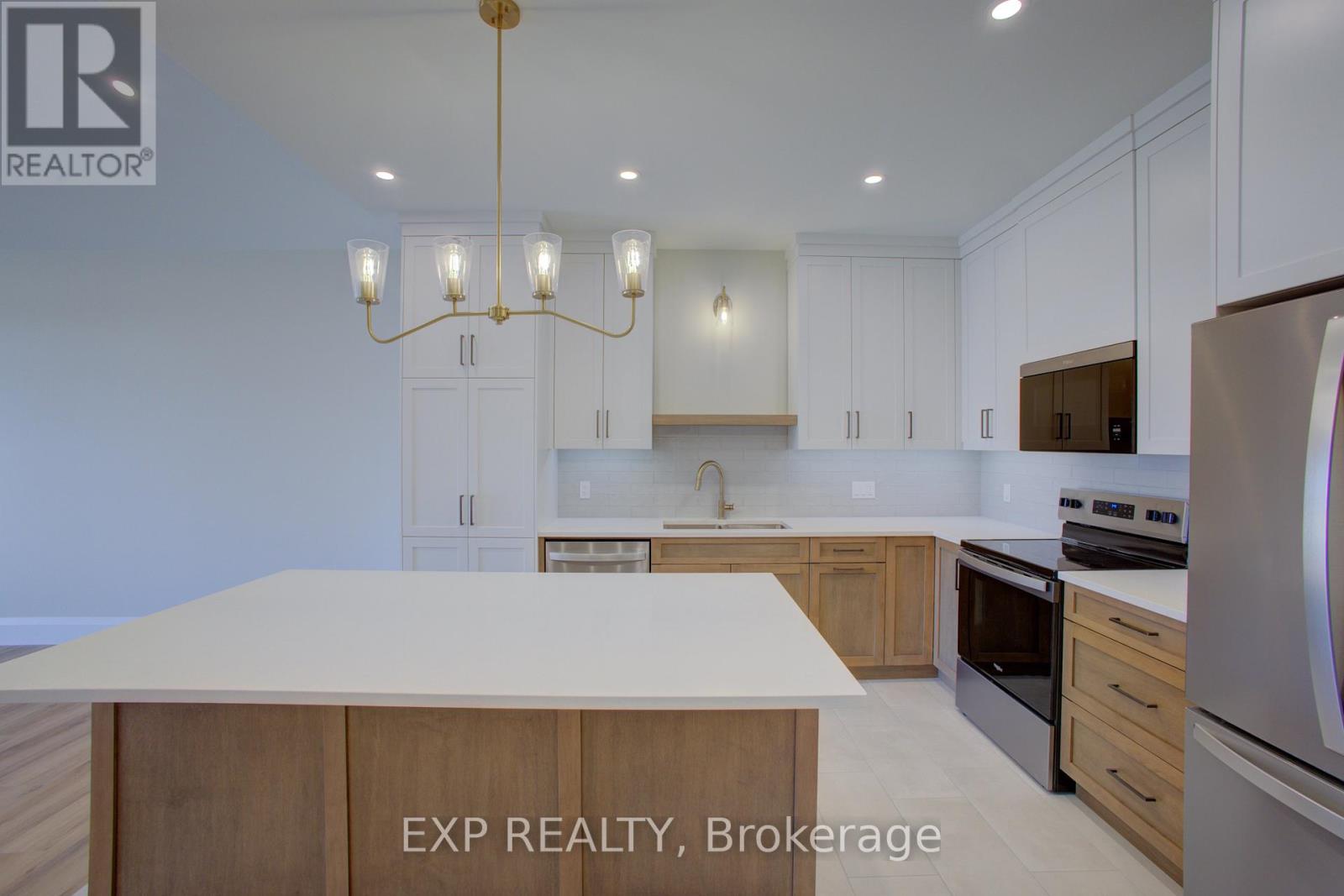 91 Bedell Drive, Mapleton, Ontario  N0G 1P0 - Photo 16 - X12956608