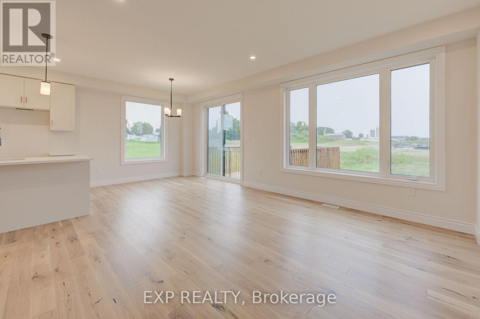 30 Anne Street W, Minto, Ontario  N0G 1Z0 - Photo 18 - X12956610