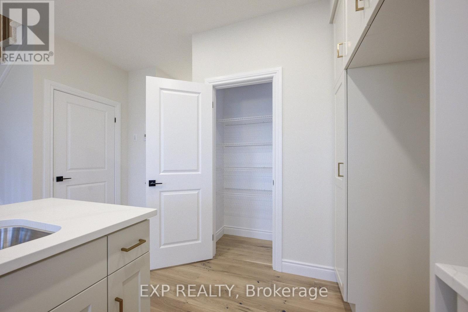 30 Anne Street W, Minto, Ontario  N0G 1Z0 - Photo 21 - X12956610