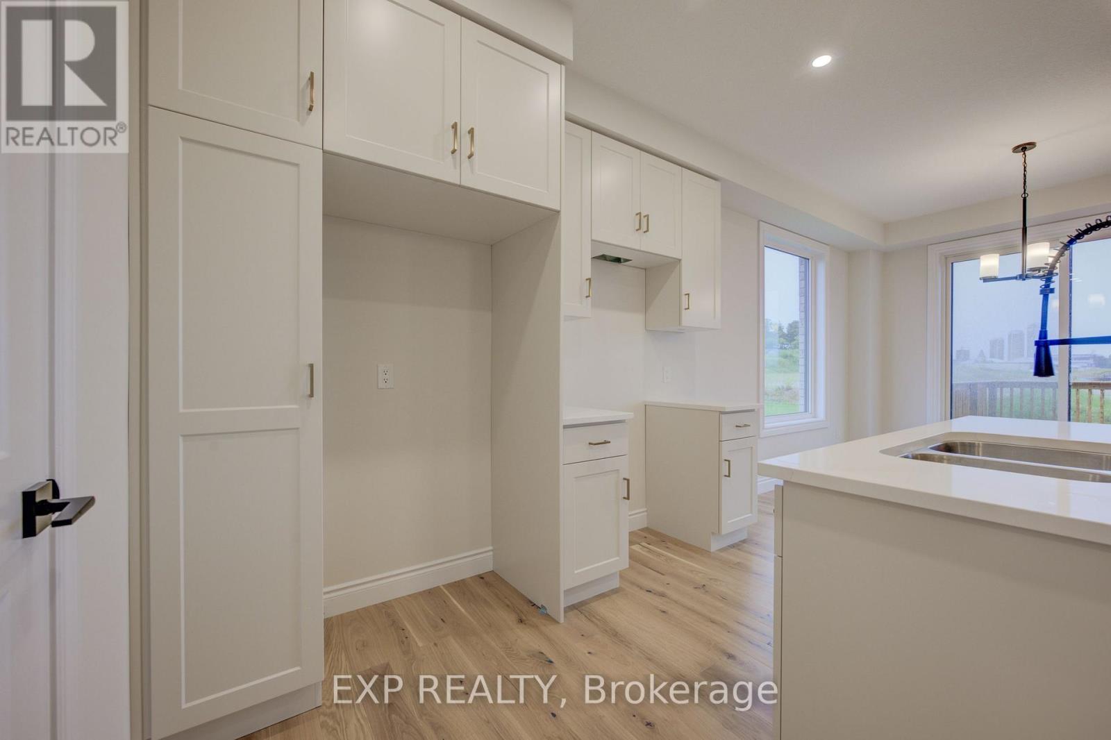 30 Anne Street W, Minto, Ontario  N0G 1Z0 - Photo 8 - X12956610