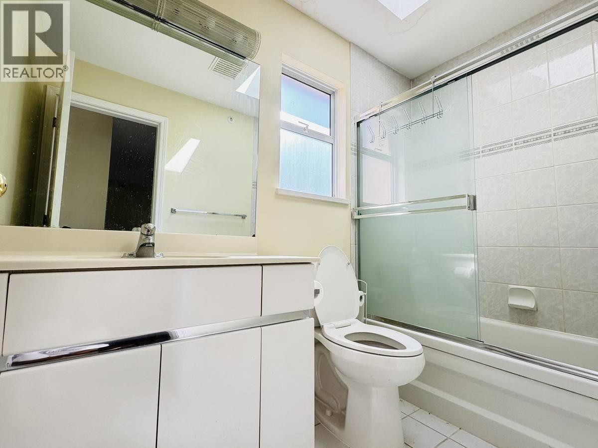 2400 West 19th Avenue, Vancouver, British Columbia  V6L 1C7 - Photo 14 - R3106906