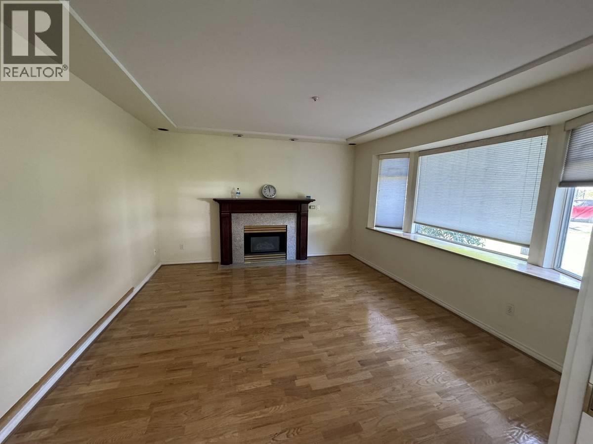 2400 West 19th Avenue, Vancouver, British Columbia  V6L 1C7 - Photo 3 - R3106906