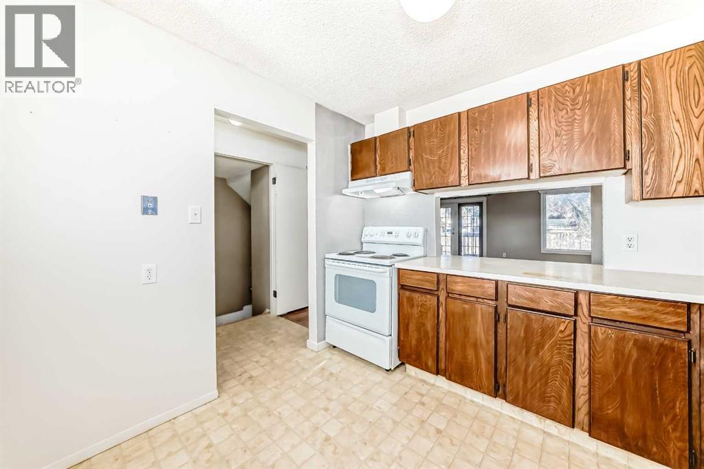 6, 4630 46 Avenue, Olds, Alberta  T4H 1C6 - Photo 3 - A2296054