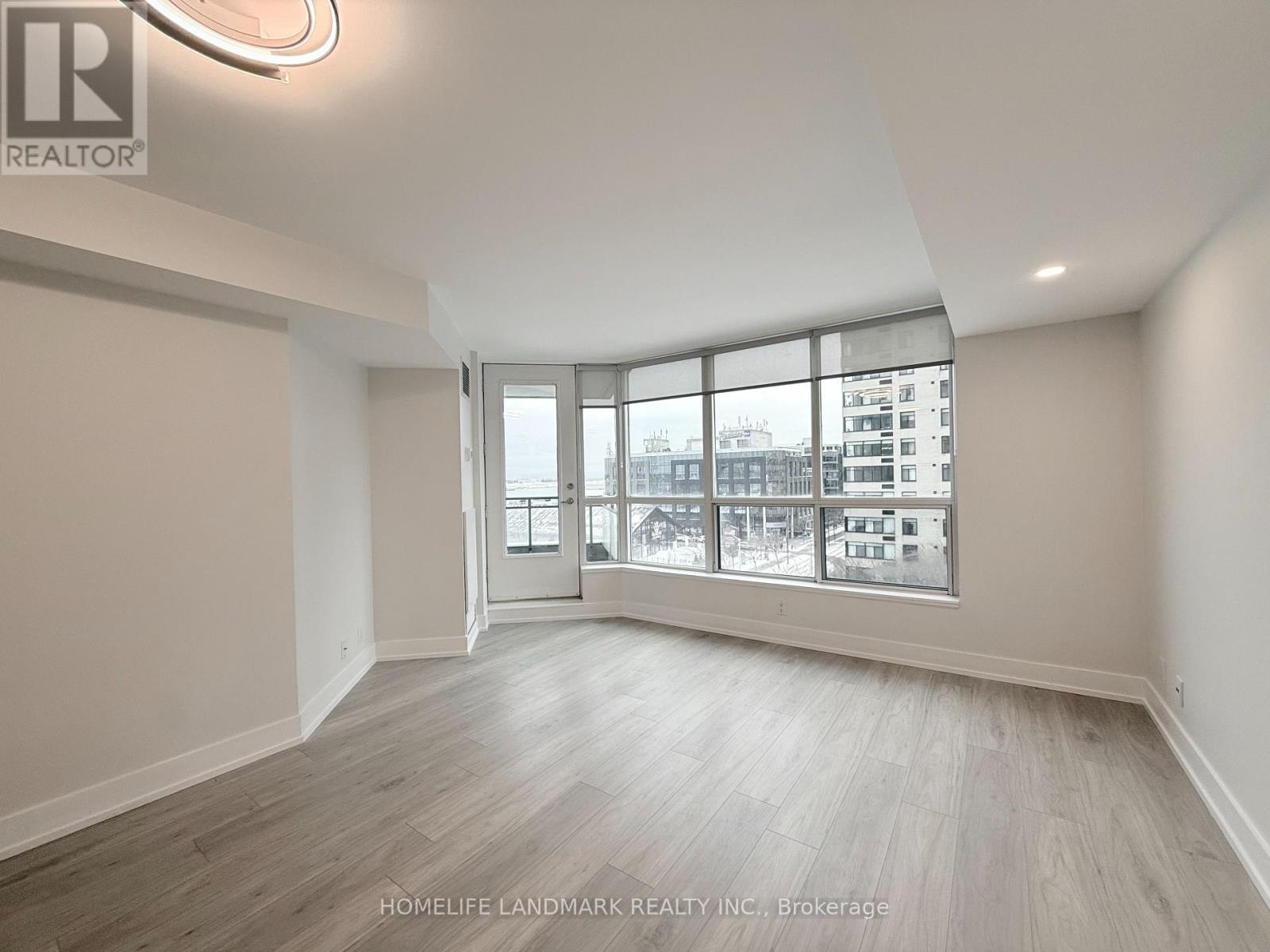 727 - 230 Queens Quay W, Toronto, Ontario  M5J 2Y7 - Photo 11 - C12956616