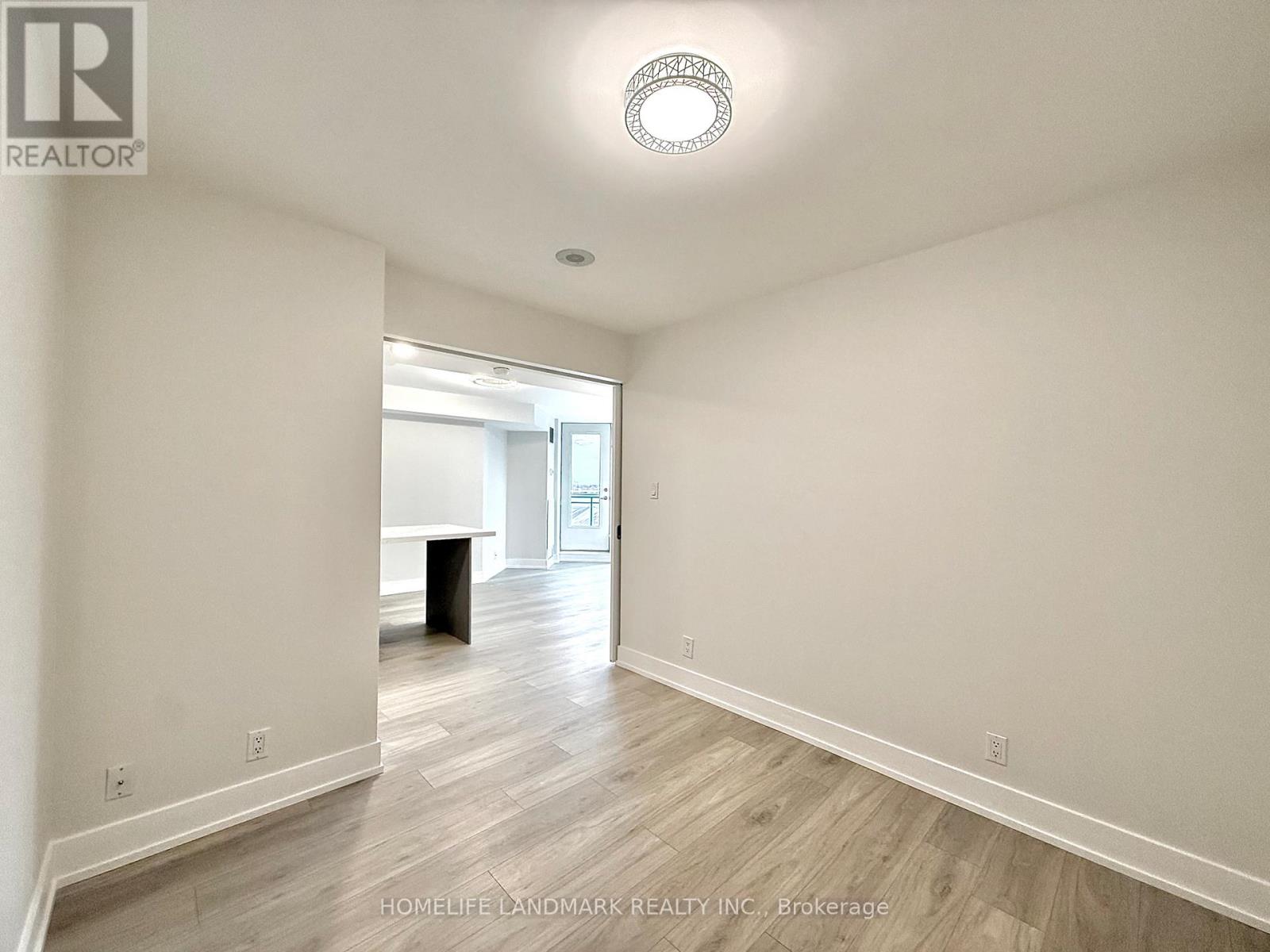 727 - 230 Queens Quay W, Toronto, Ontario  M5J 2Y7 - Photo 14 - C12956616