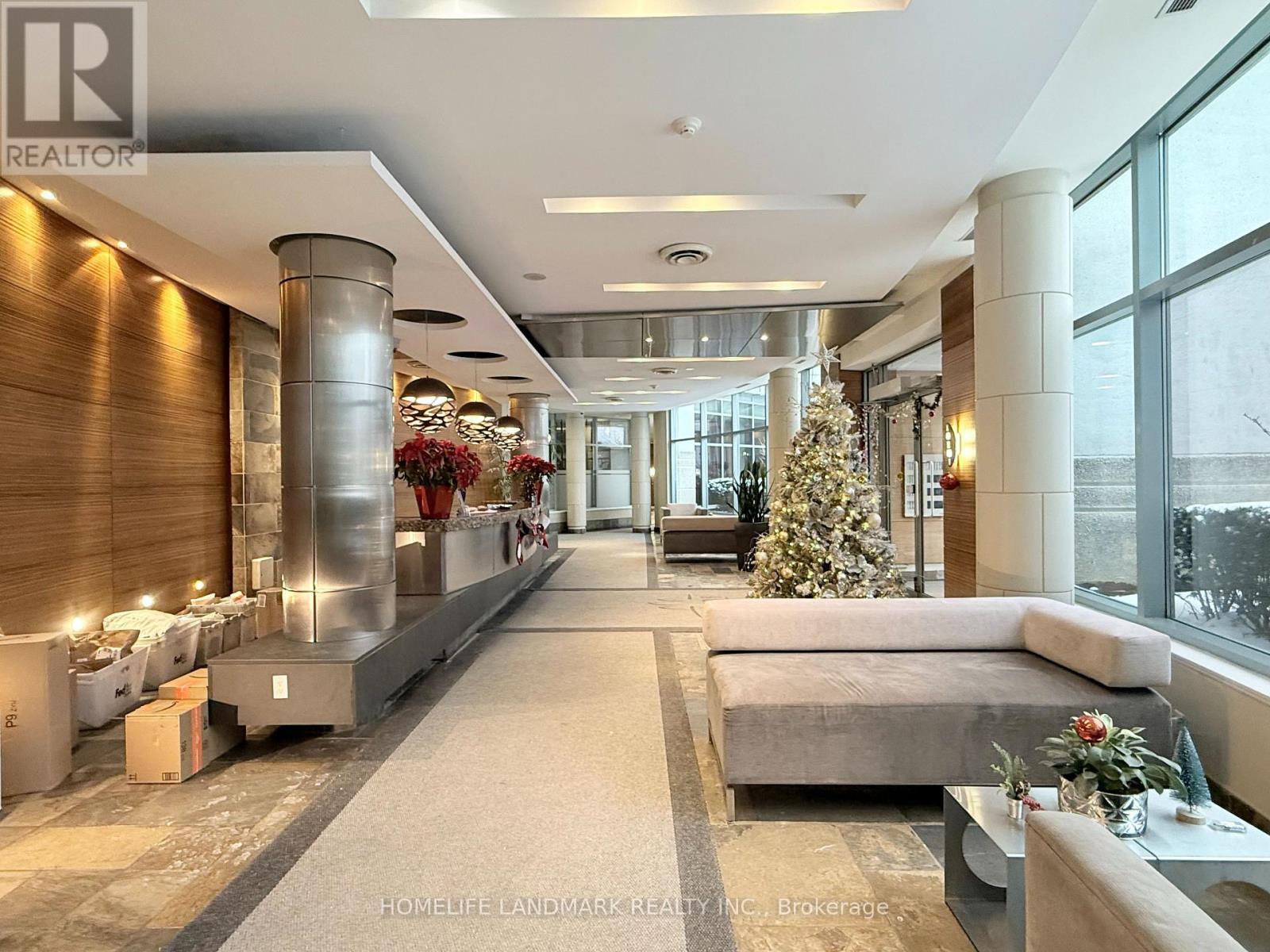 727 - 230 Queens Quay W, Toronto, Ontario  M5J 2Y7 - Photo 3 - C12956616