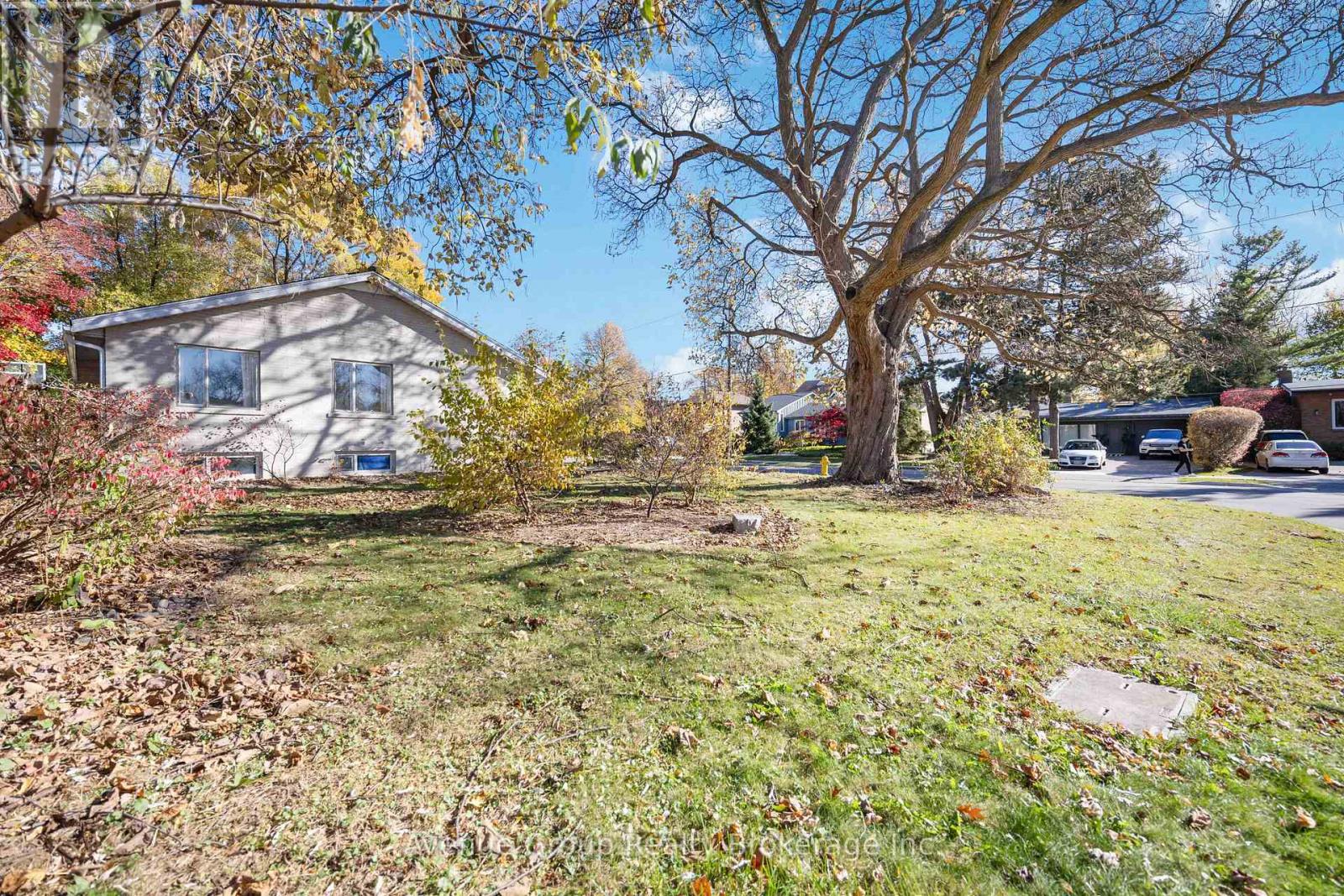 Main - 10 Chipping Road, Toronto, Ontario  M3B 1L1 - Photo 30 - C12956626