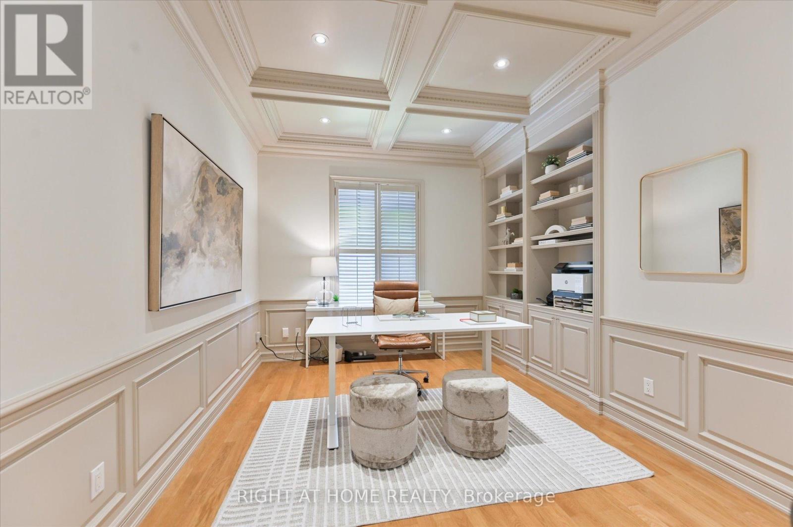 154 Charlton Boulevard, Toronto, Ontario  M2R 2J1 - Photo 11 - C12956632